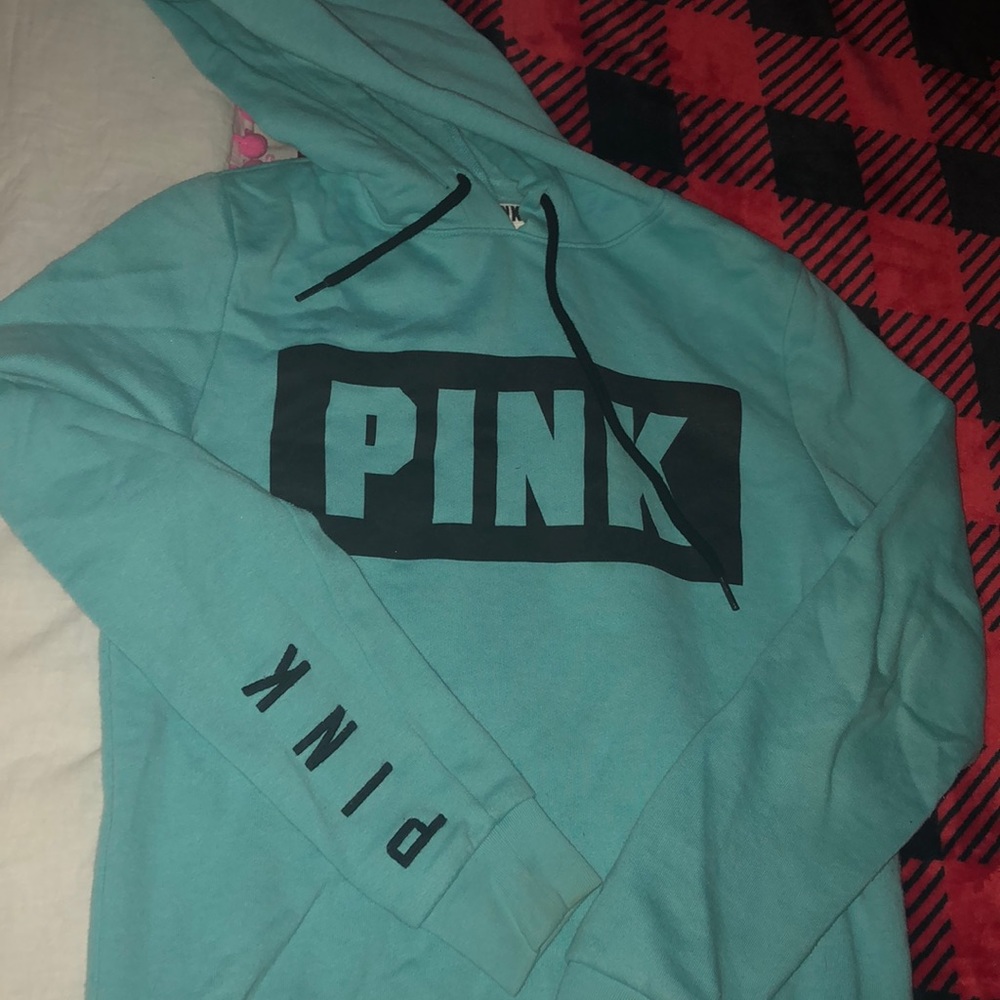 pink hoodie
